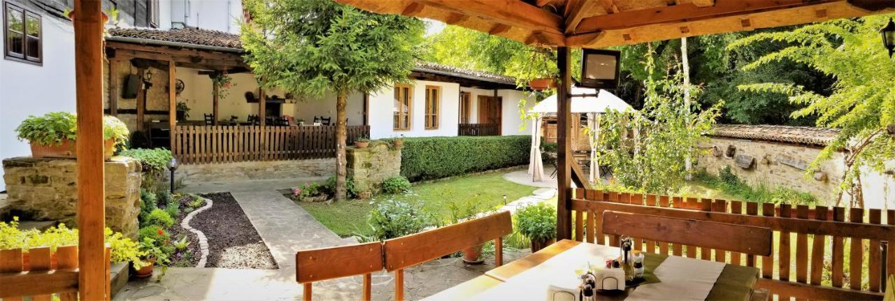 Yakovtsi Inn מראה חיצוני תמונה